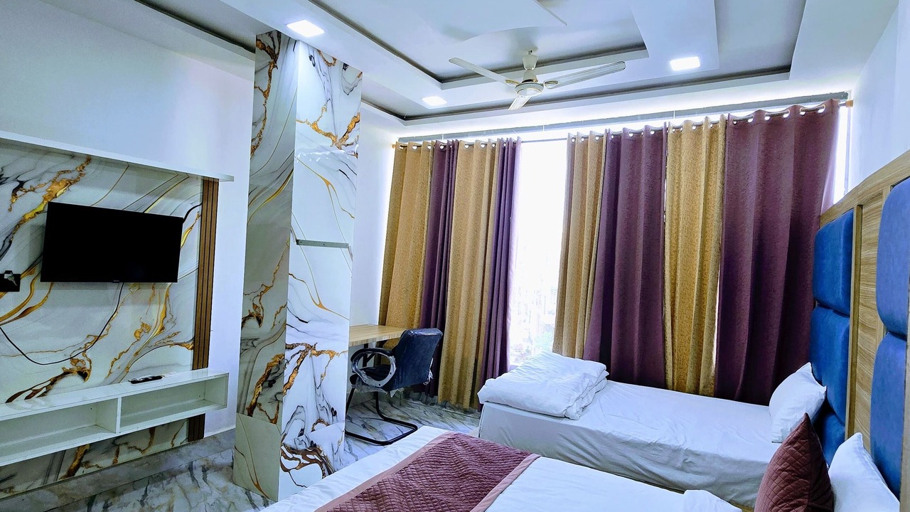 Photo of Bedroom in Mathura
