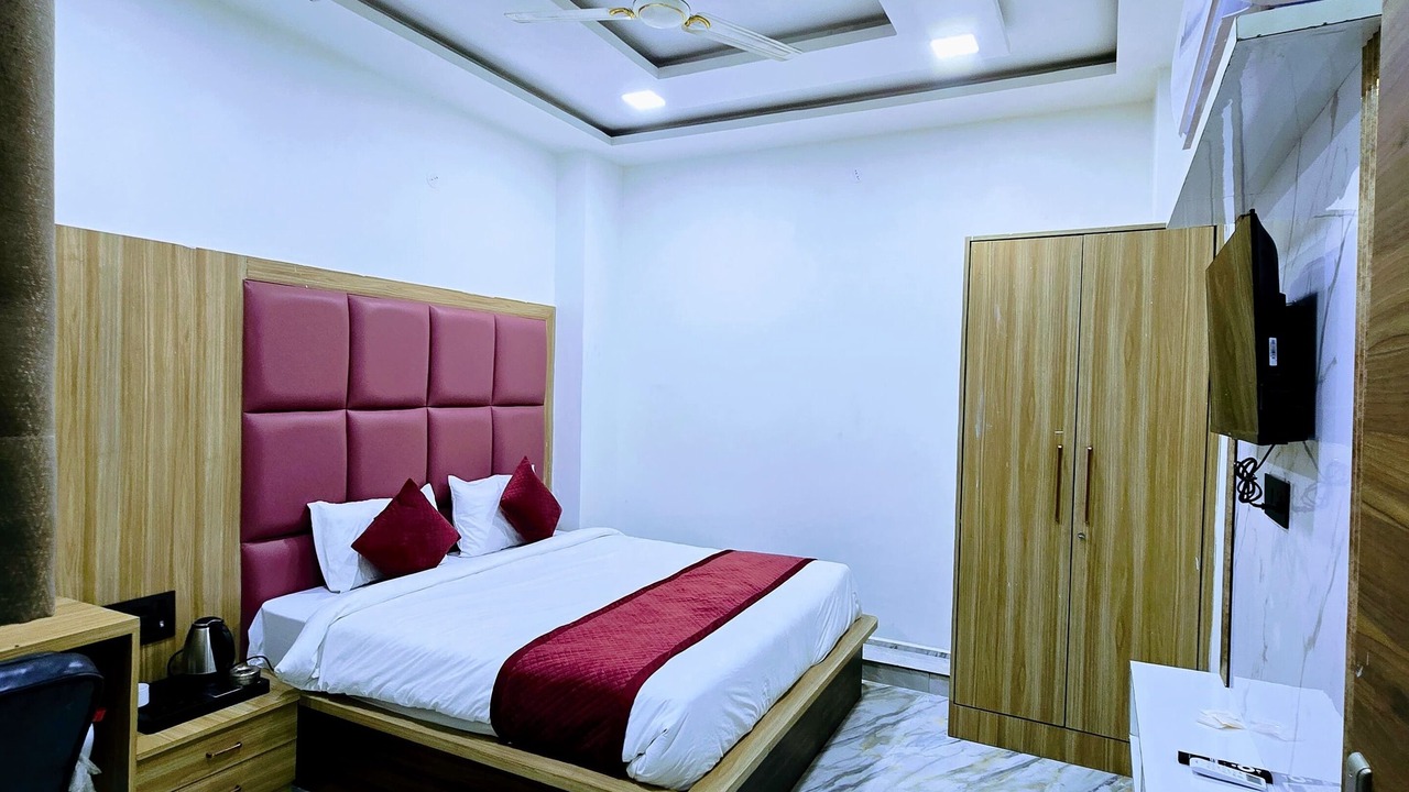 Photo of Bedroom in Mathura