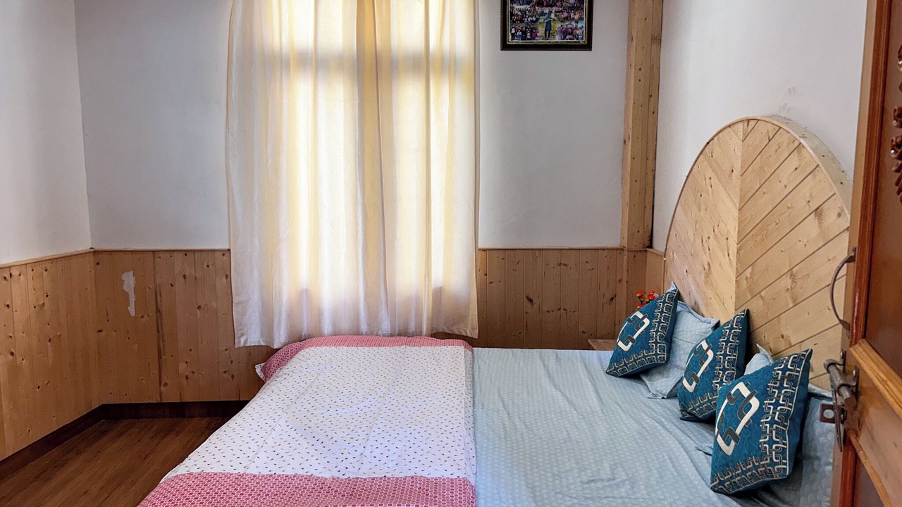 Photo of Bedroom in Gadherni