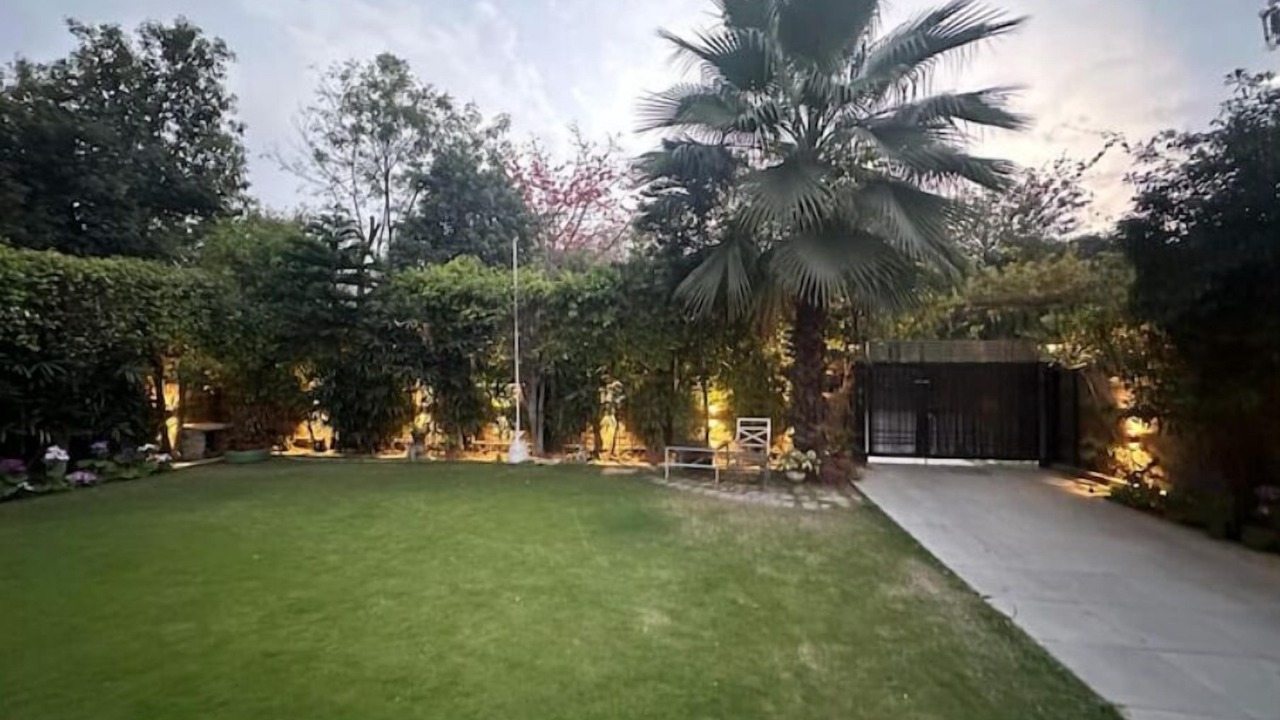 Photo of Outdoor in Noida