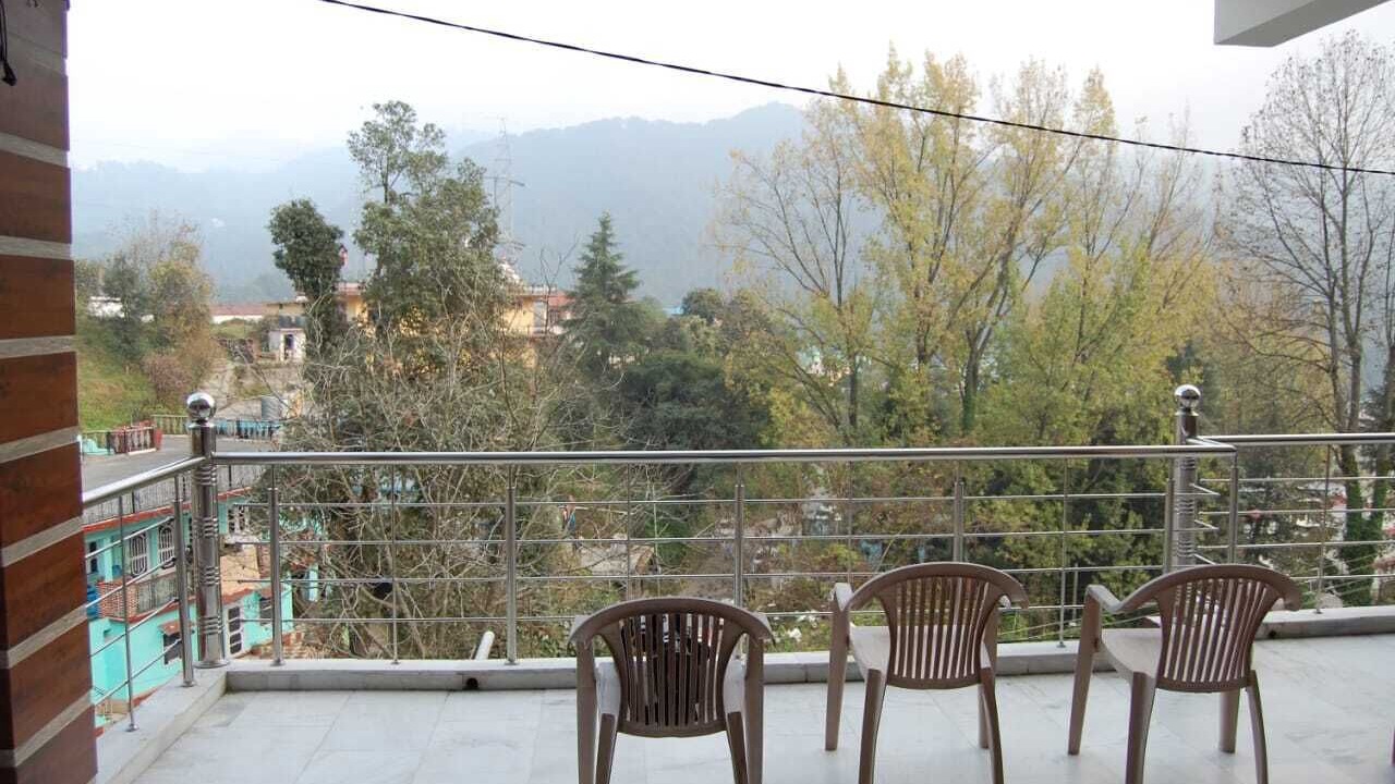 Photo of Outdoor in Banikhet