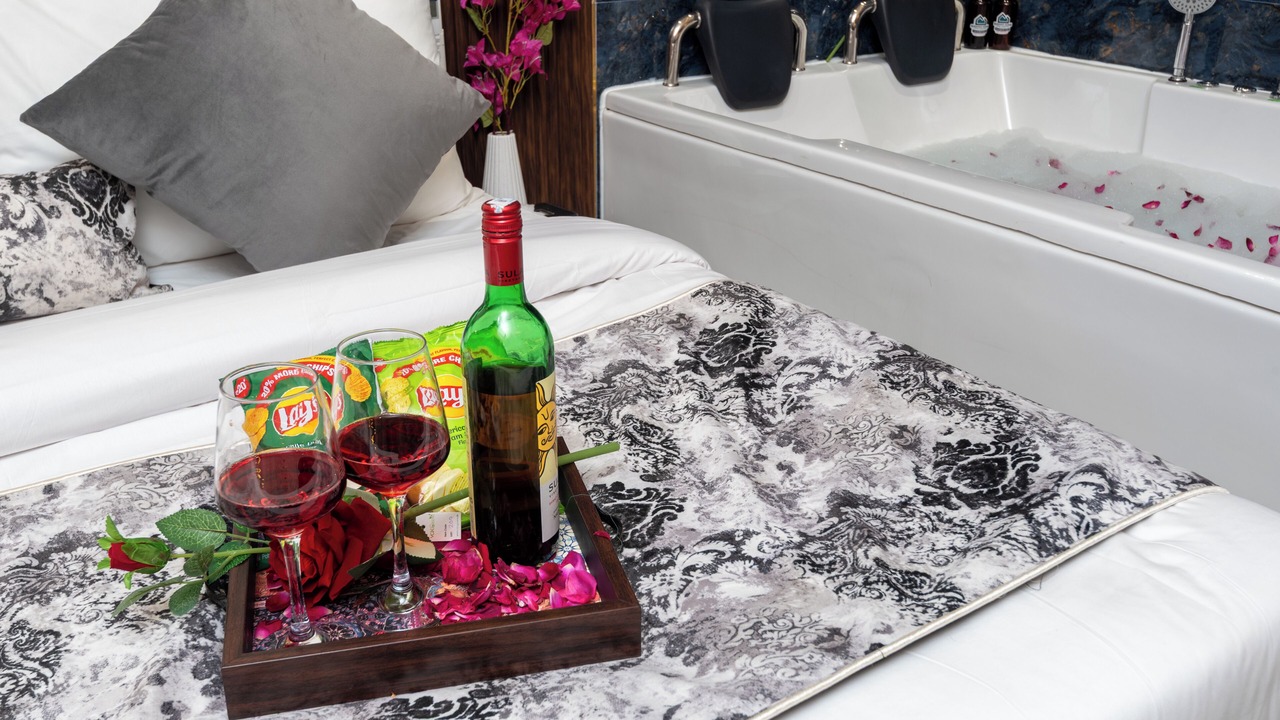 Photo of Bedroom in Greater Noida