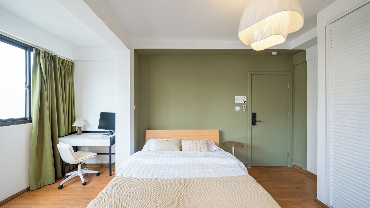 Photo of Bedroom in Changshou Road