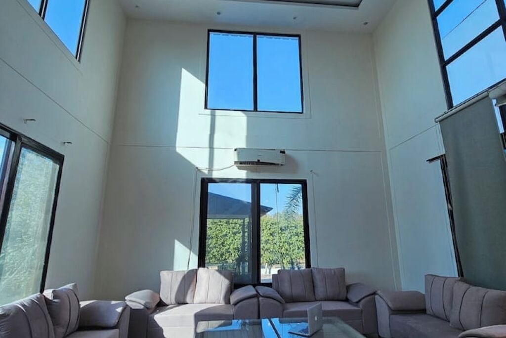 Photo of Livingroom in Noida