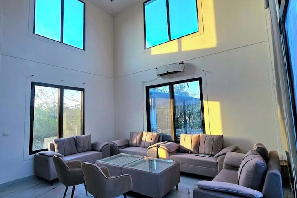 Photo of Livingroom in Noida