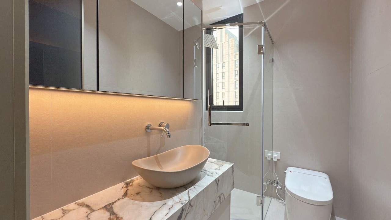 Photo of Bathroom in Downtown Shanghai
