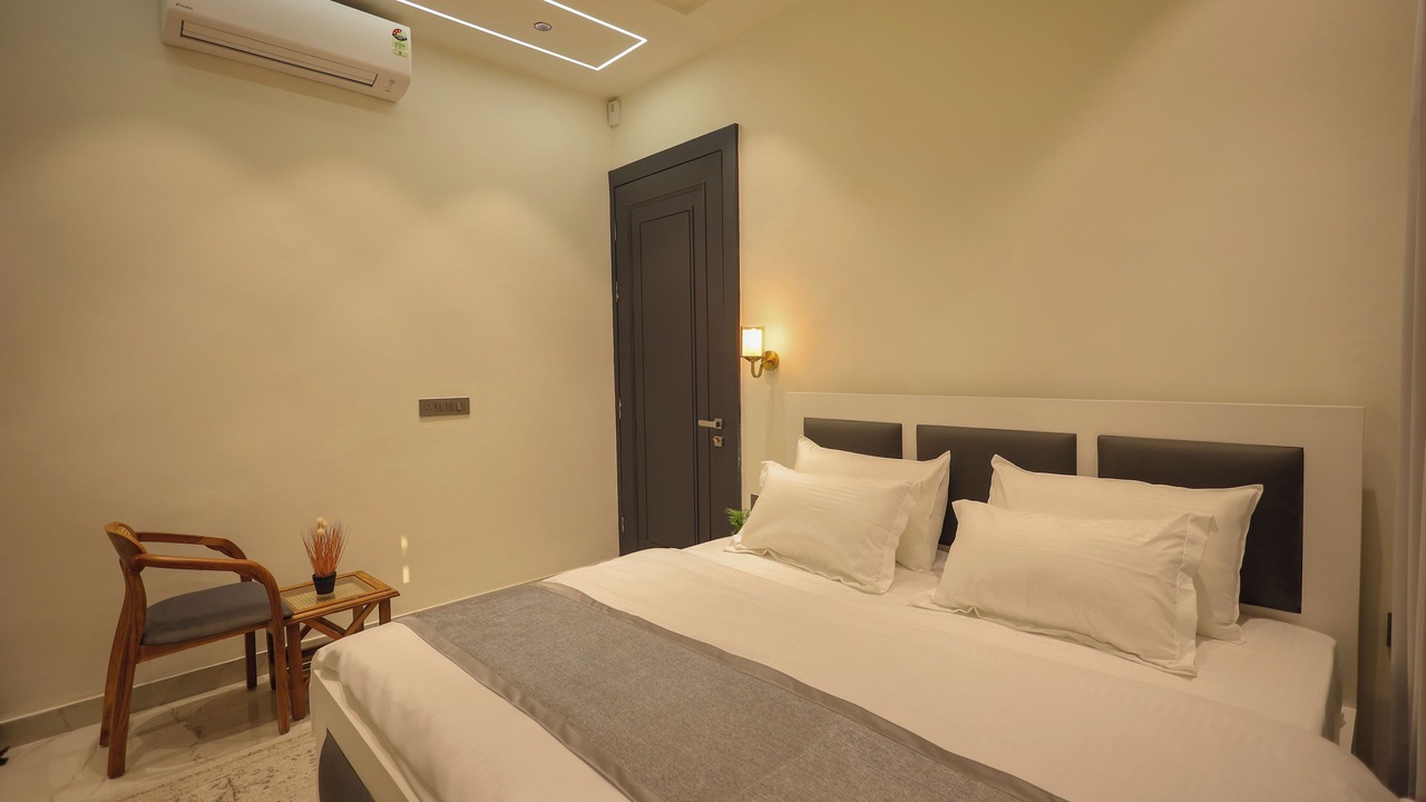 Photo of Bedroom in Mathura