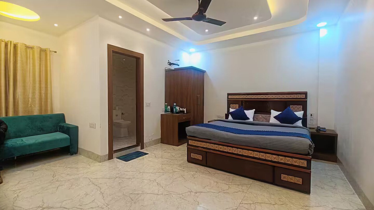 Photo of Bedroom in Agra