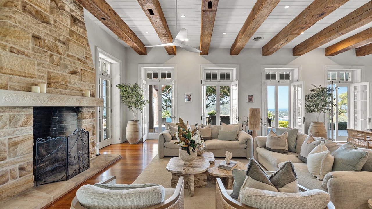 Photo of Livingroom in Bayview