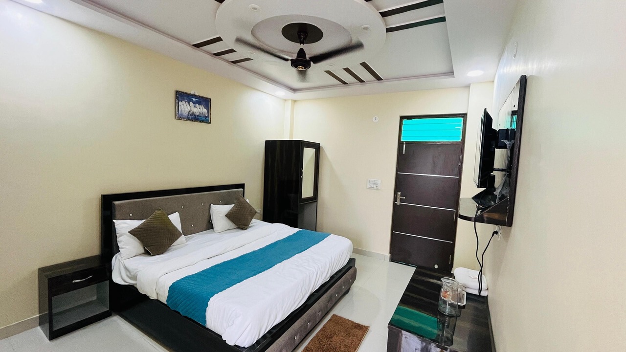 Photo of Bedroom in Agra