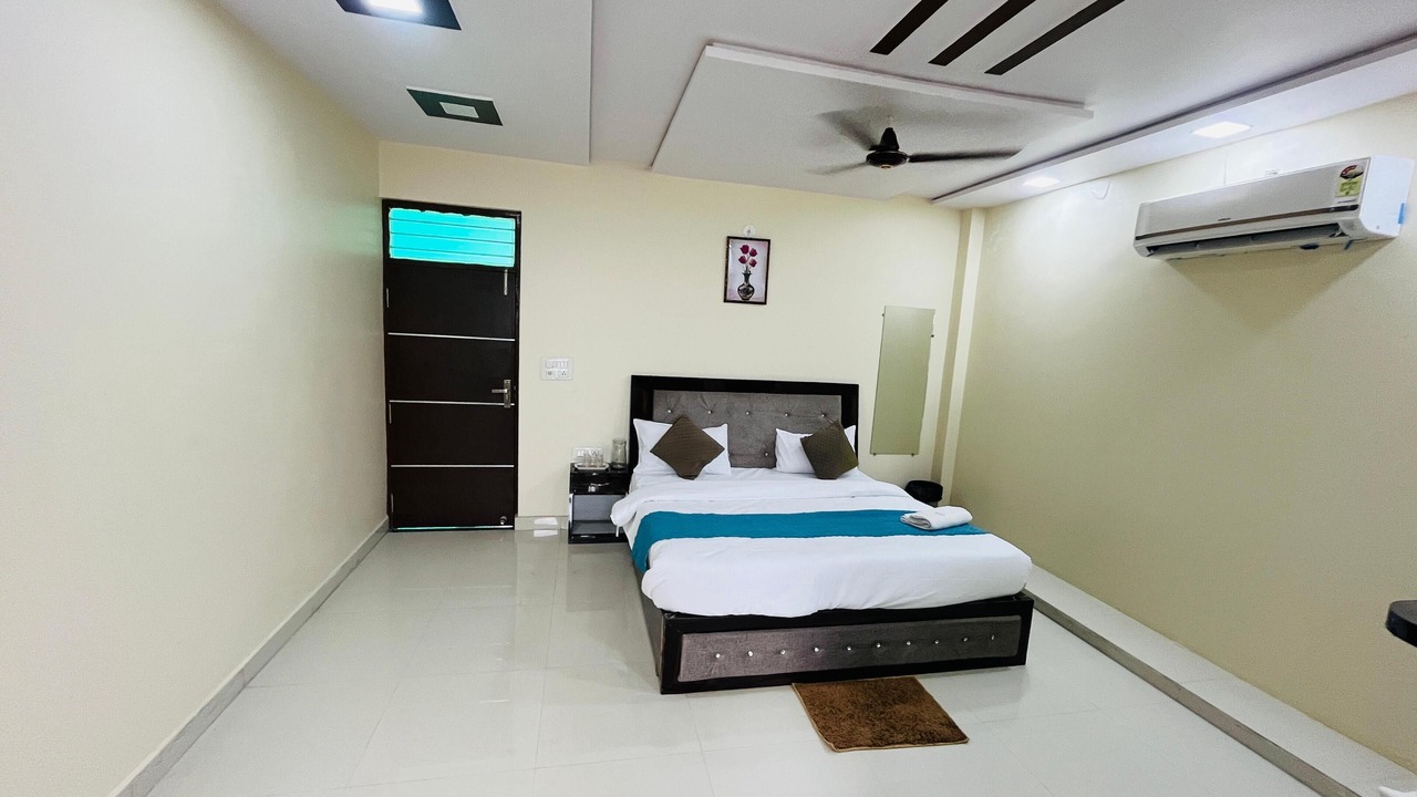 Photo of Bedroom in Agra