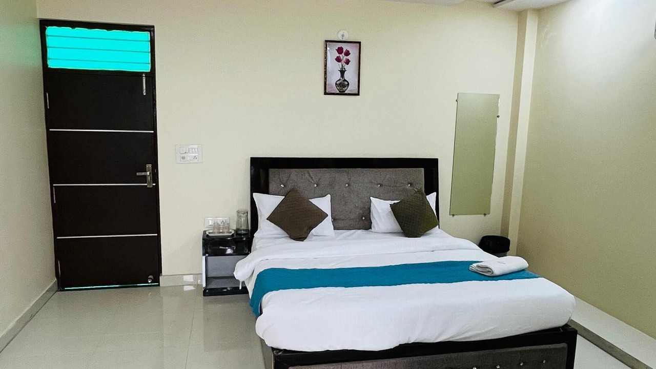 Photo of Bedroom in Agra