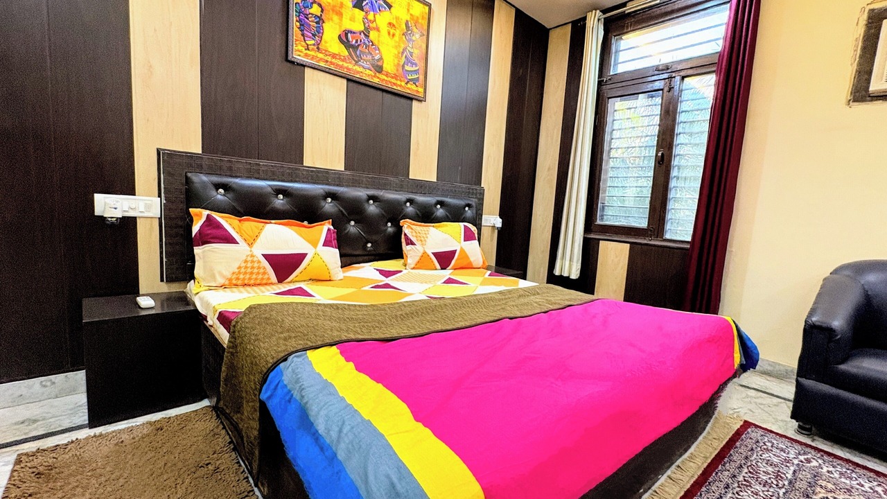 Photo of Bedroom in Rakabganj