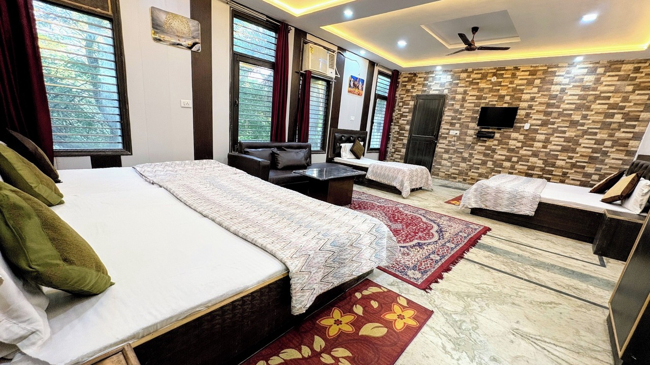 Photo of Bedroom in Rakabganj