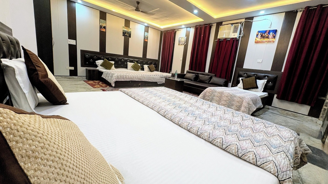 Photo of Bedroom in Rakabganj