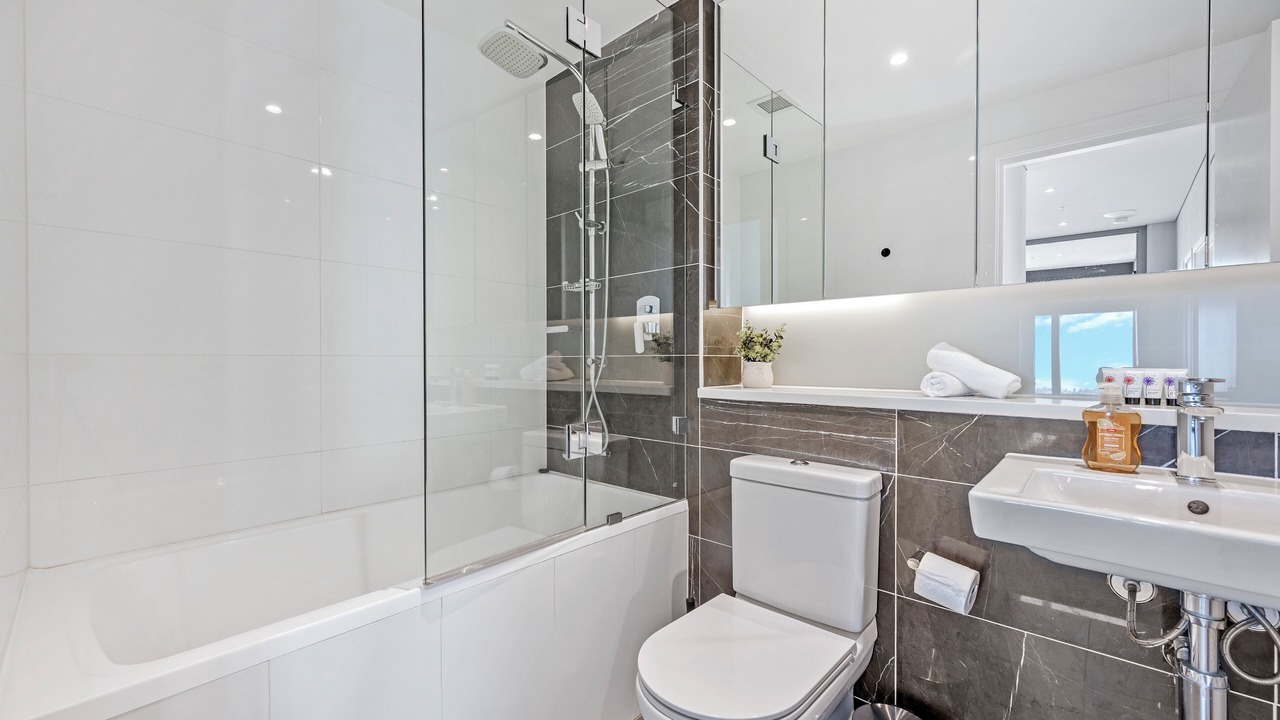 Photo of Bathroom in Wentworth Point