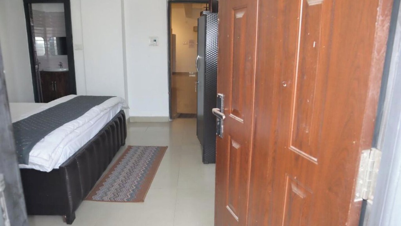 Photo of Bedroom in Mahmoorganj