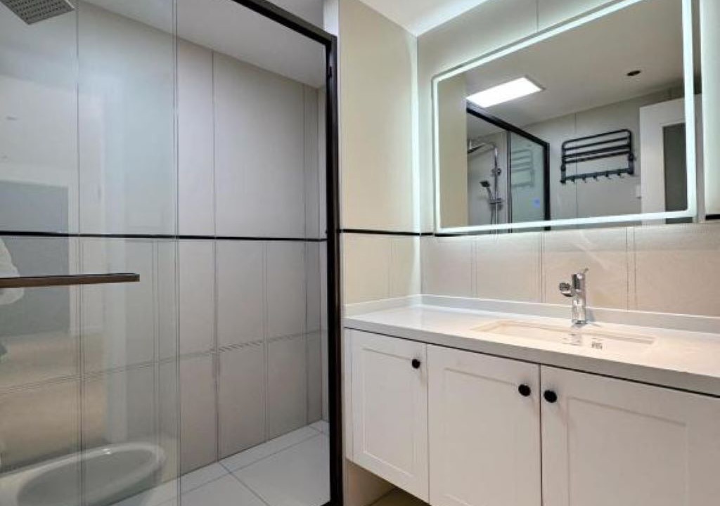 Photo of Bathroom in Huangpu