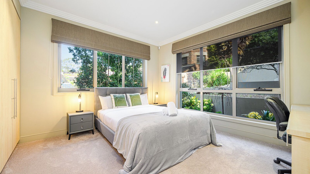 Photo of Bedroom in Oyster Bay