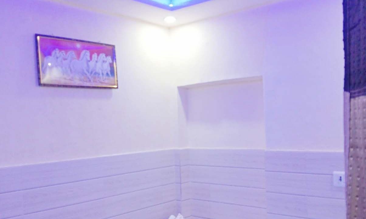 Photo of Bedroom in Taj Ganj