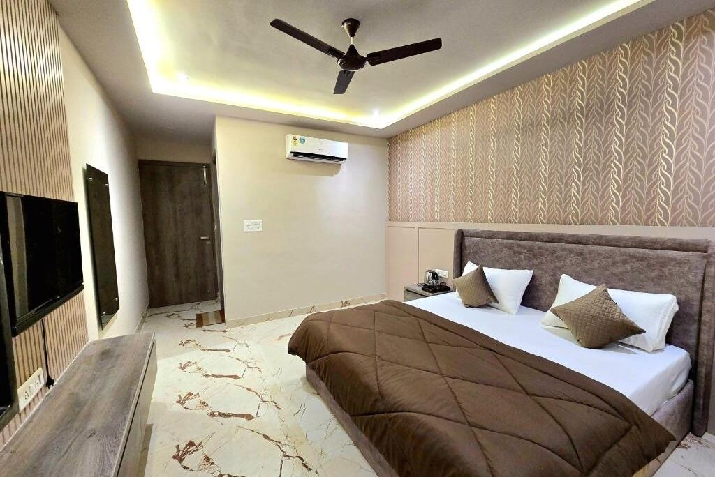 Photo of Bedroom in Agra