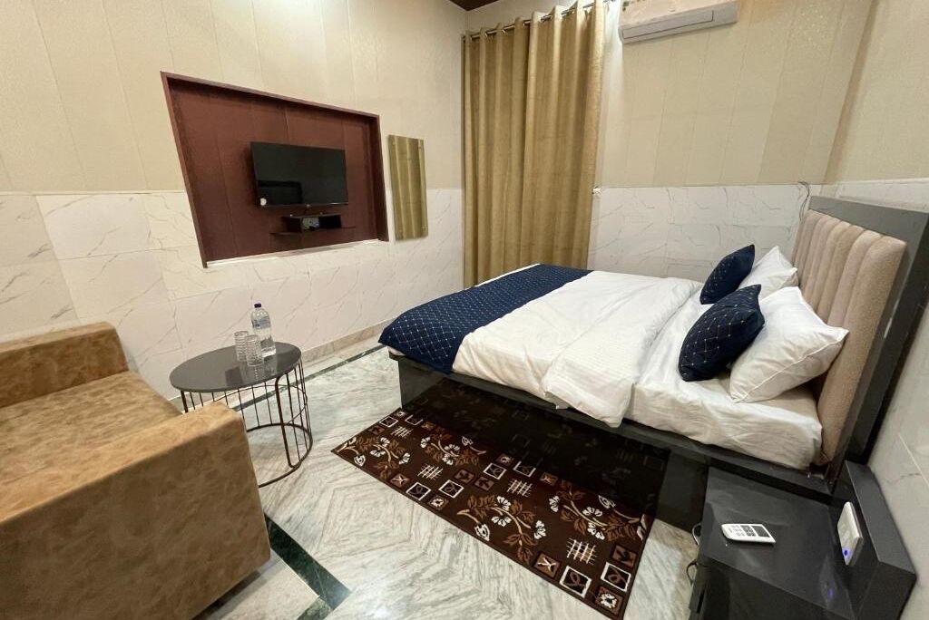 Photo of Bedroom in Basai