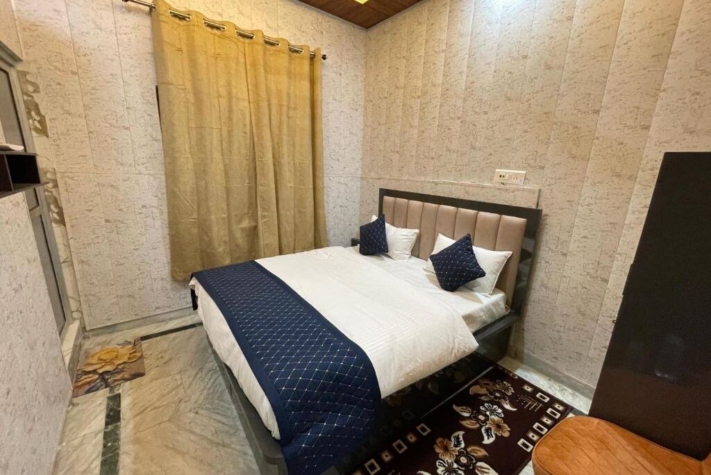 Photo of Bedroom in Agra