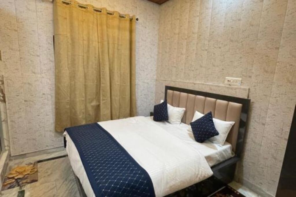 Photo of Bedroom in Agra