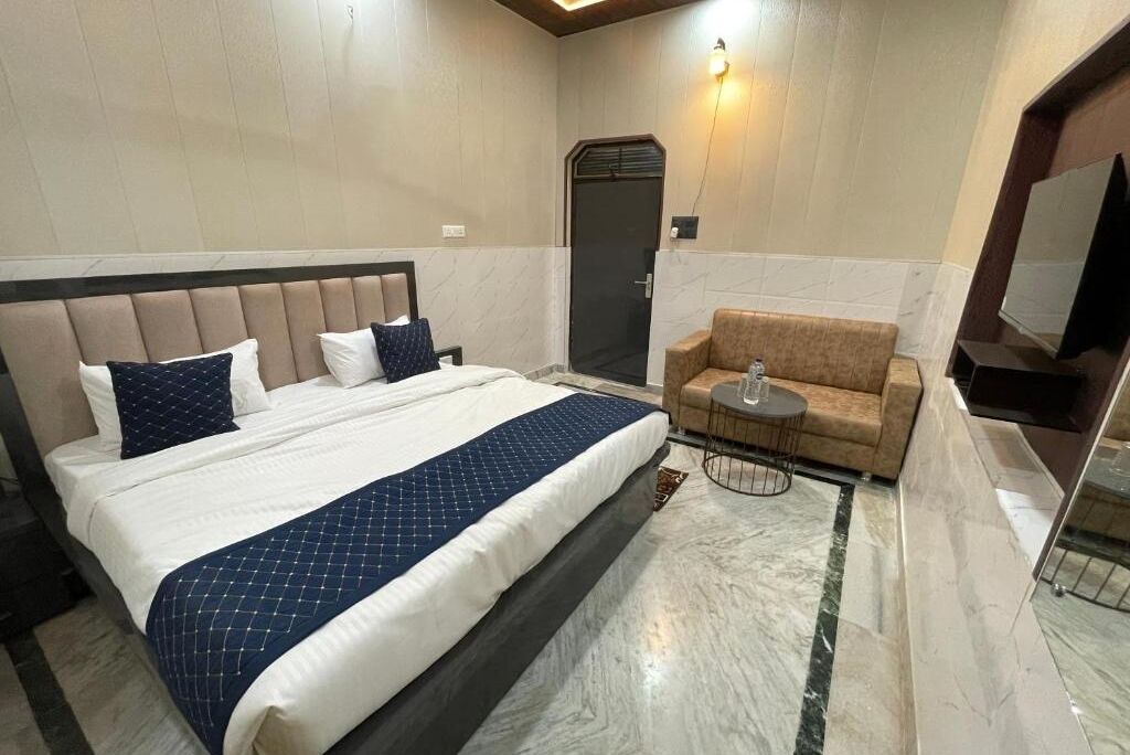 Photo of Bedroom in Agra
