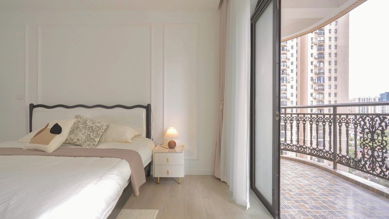 Photo of Bedroom in Downtown Shanghai