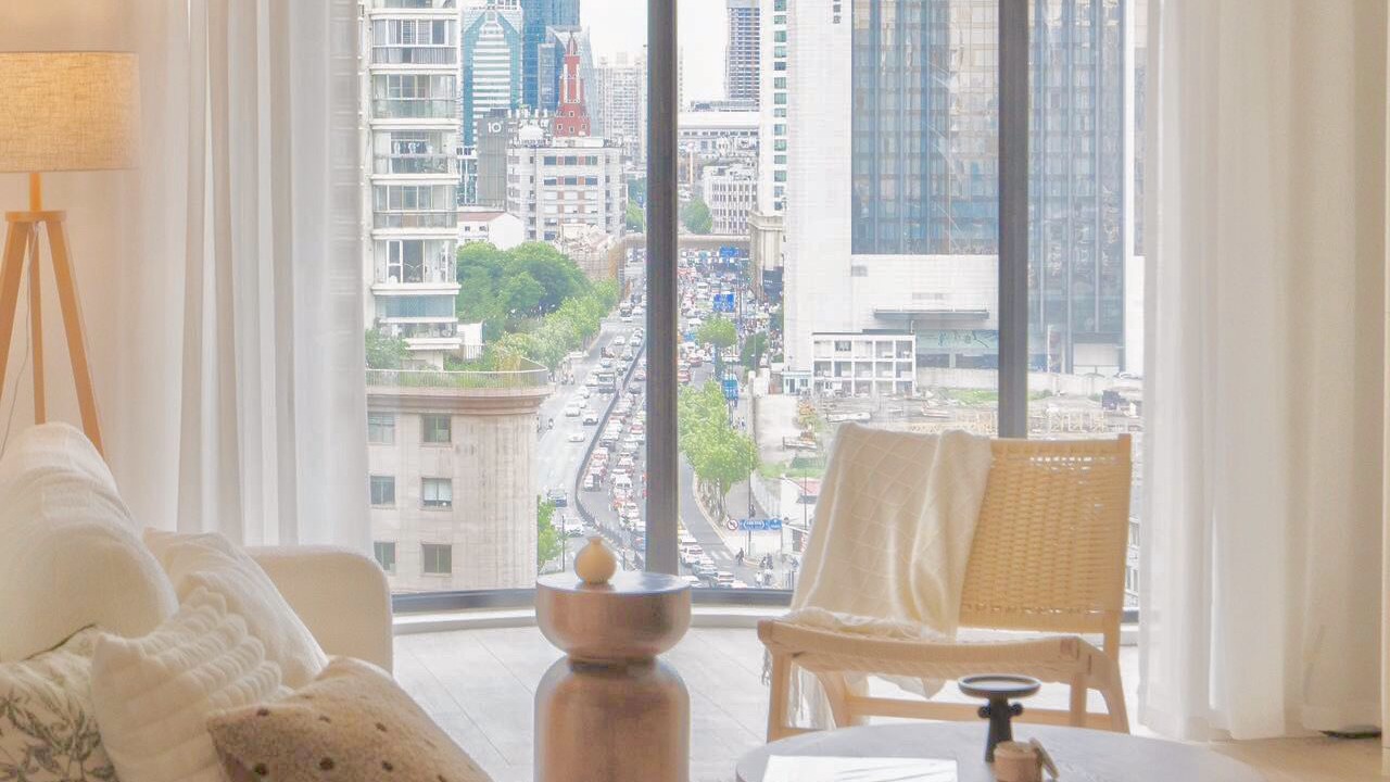 Photo of Livingroom in Downtown Shanghai