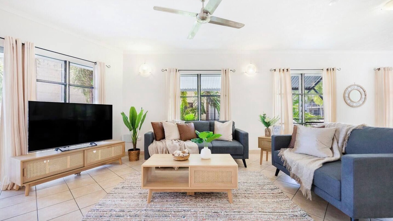 Photo of Livingroom in Alexandria