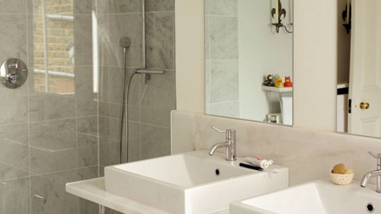Photo of Bathroom in Guomao
