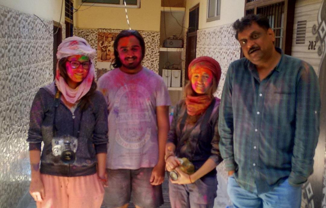 Photo of Human In Picture in Mathura