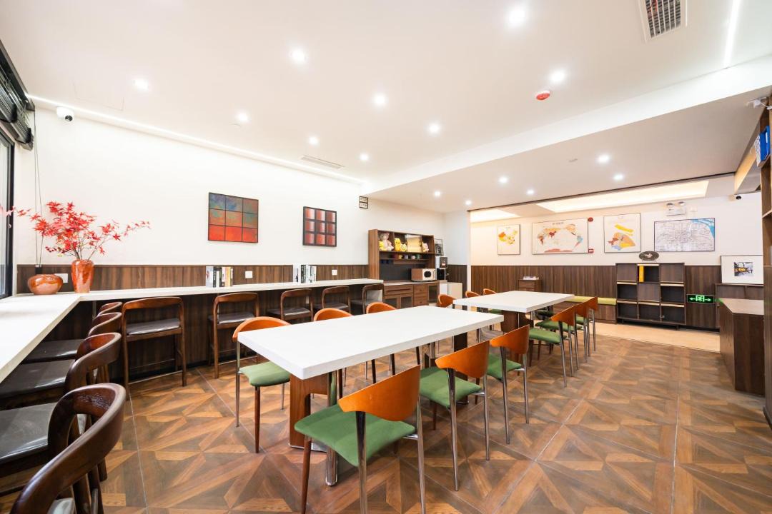 Photo of Kitchen in Downtown Shanghai
