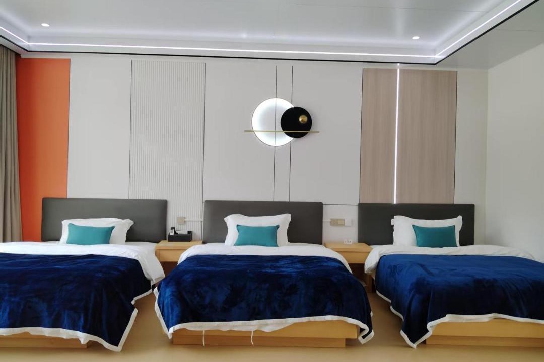 Photo of Bedroom in Deqen County