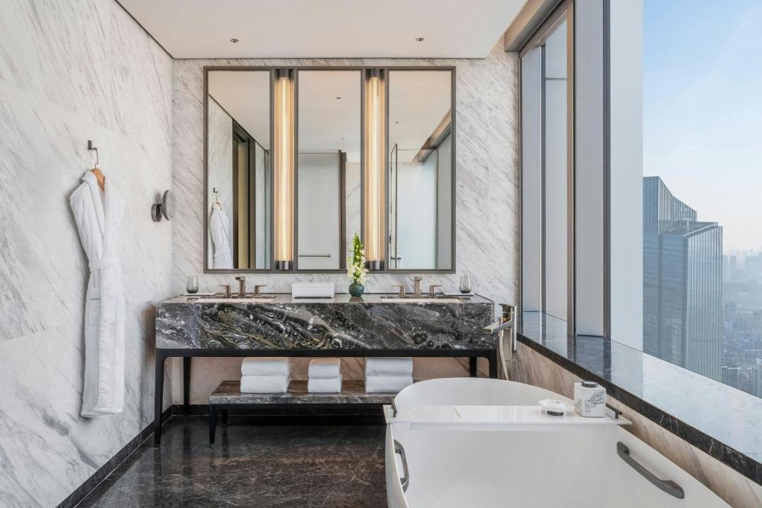 Photo of Others in Jiang Han