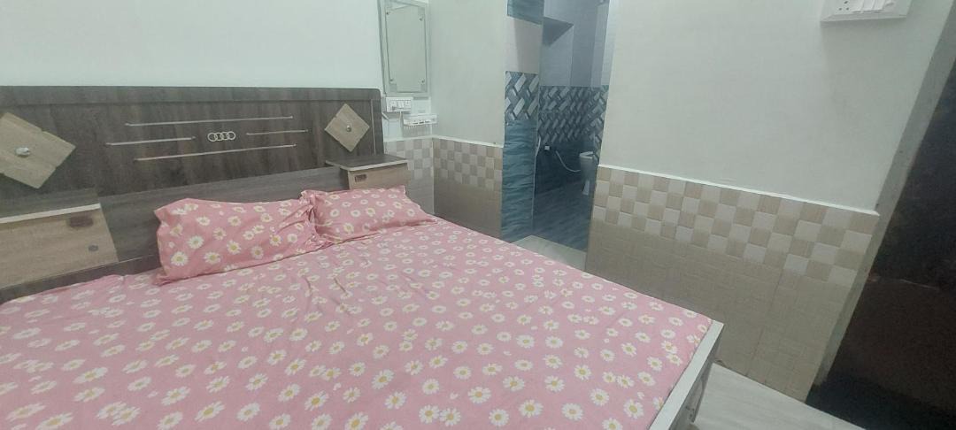 Photo of Bedroom in Karauli