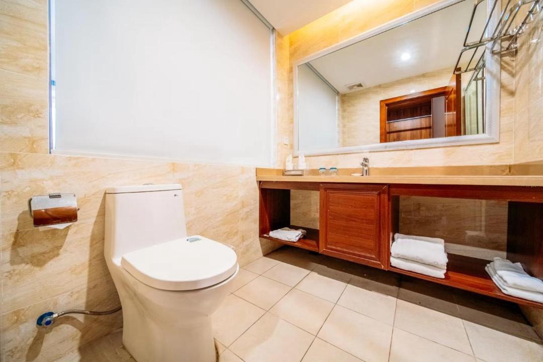 Photo of Bathroom in Qionghai