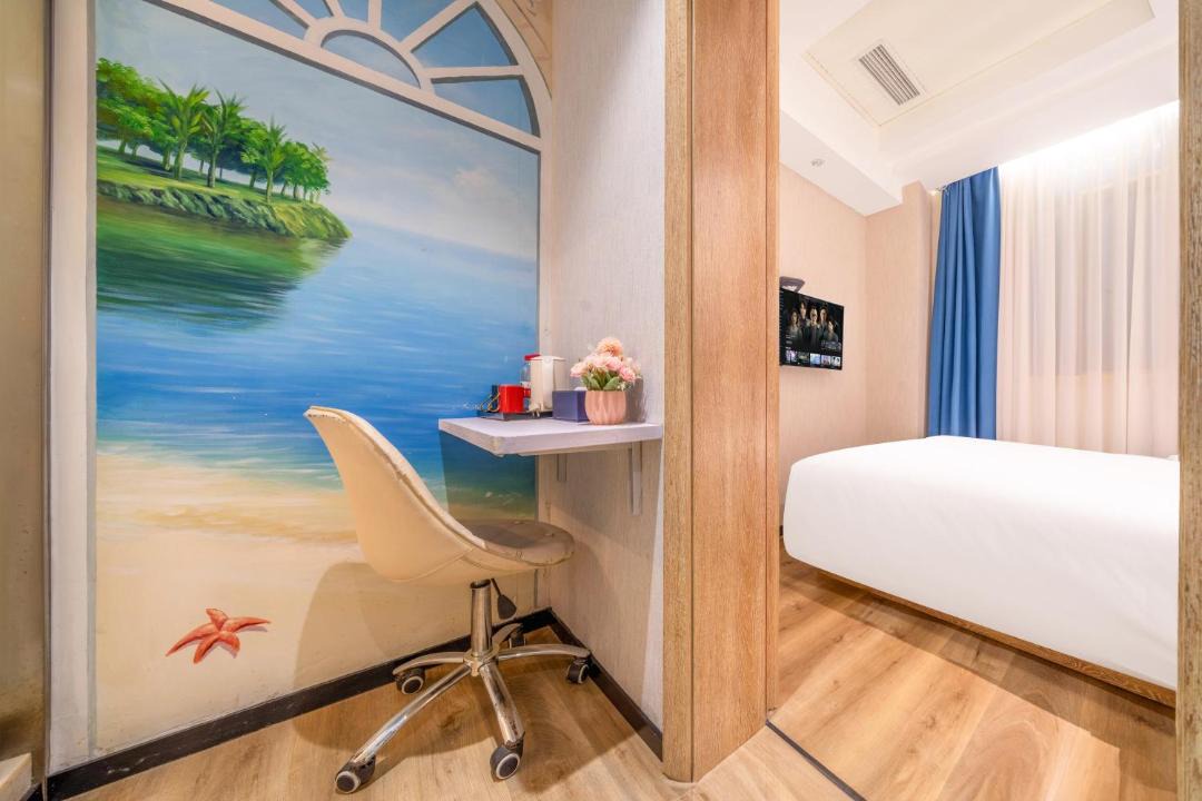 Photo of Bedroom in Huangpu