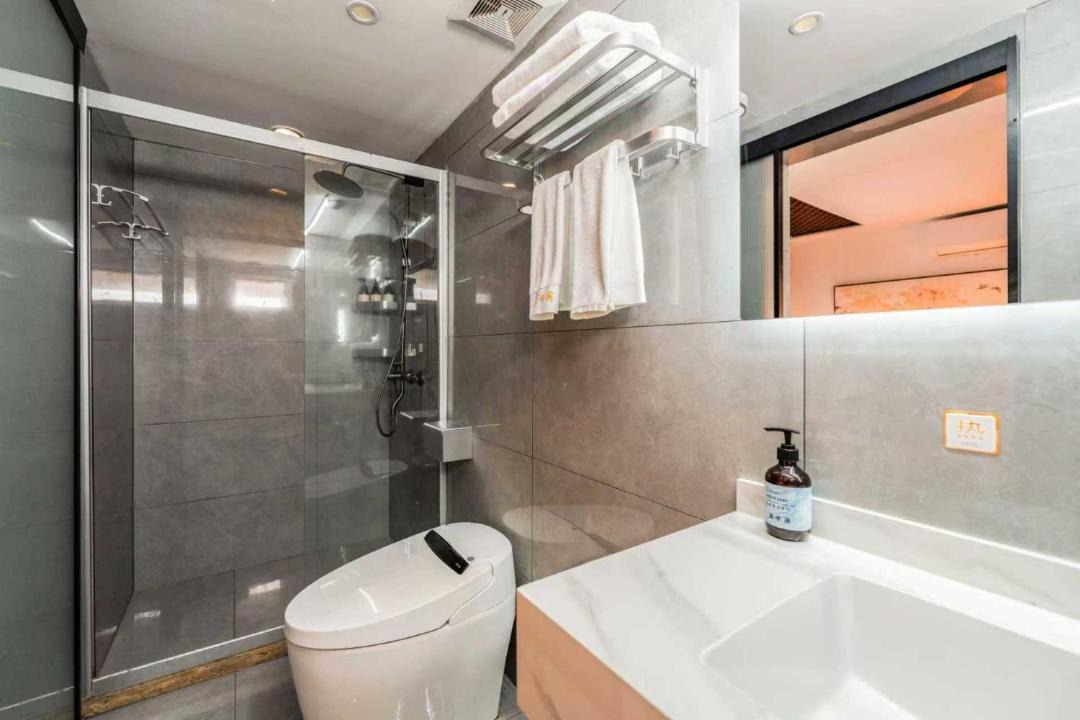 Photo of Bathroom in Dayan Old Town