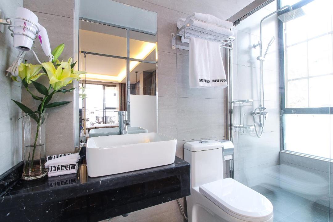 Photo of Others in Xiufeng