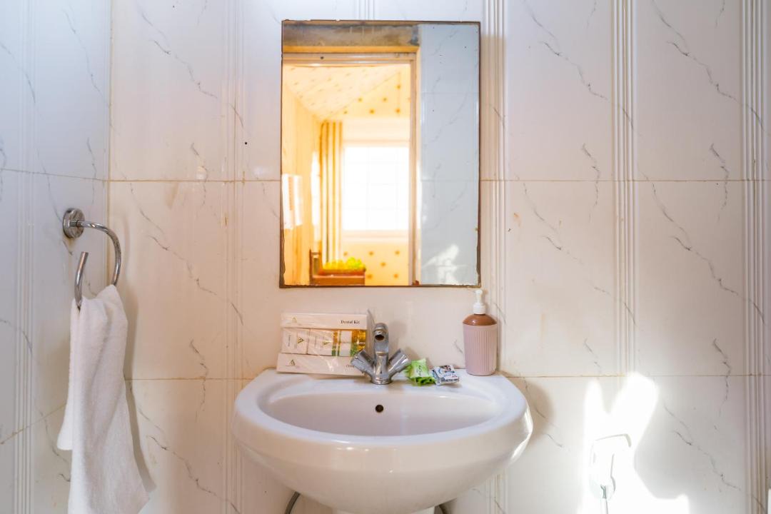 Photo of Bathroom in Sam