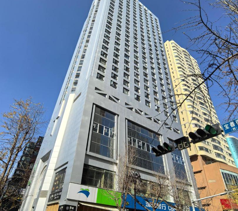 Photo of Buildings in Kunming City Centre