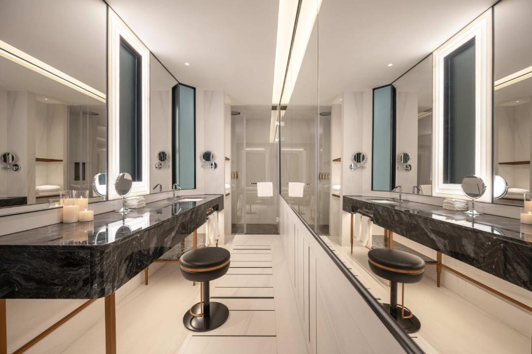 Photo of Bathroom in Jeifangbei Central Business District
