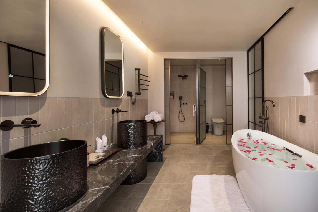 Photo of Bathroom in Yangshuo