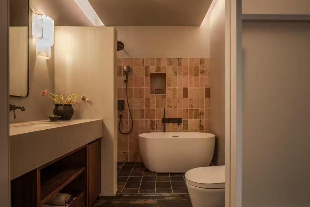 Photo of Bathroom in Lingshui