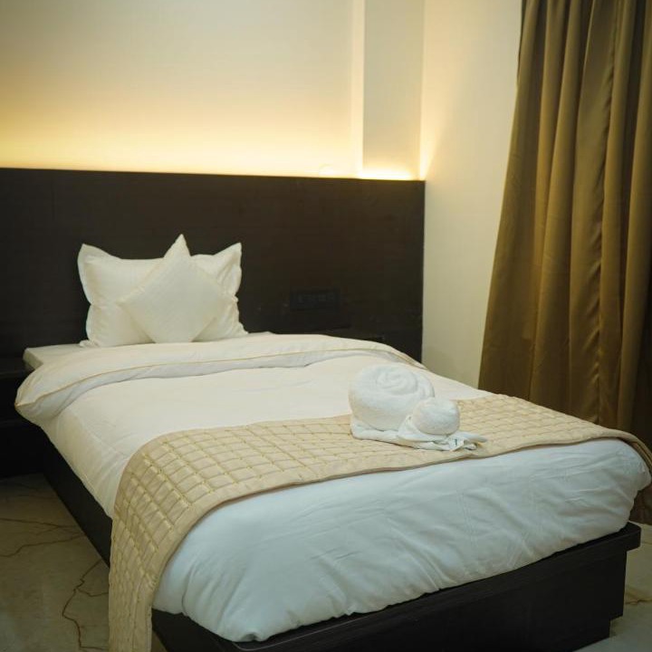 Photo of Bedroom in Naharlagun