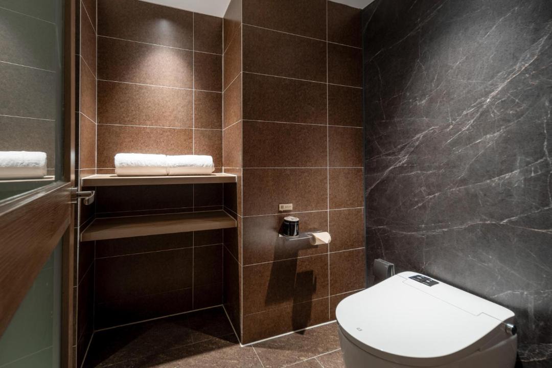 Photo of Bathroom in Qingdao City Center