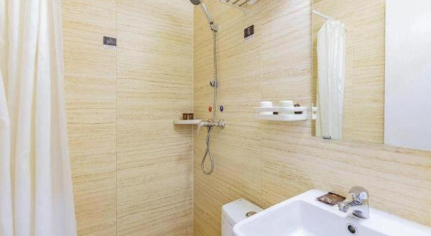 Photo of Bathroom in Qiao Xi
